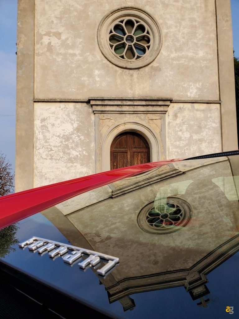 una-giornata-con-ferrari-812-e-galaxy-fold-5g