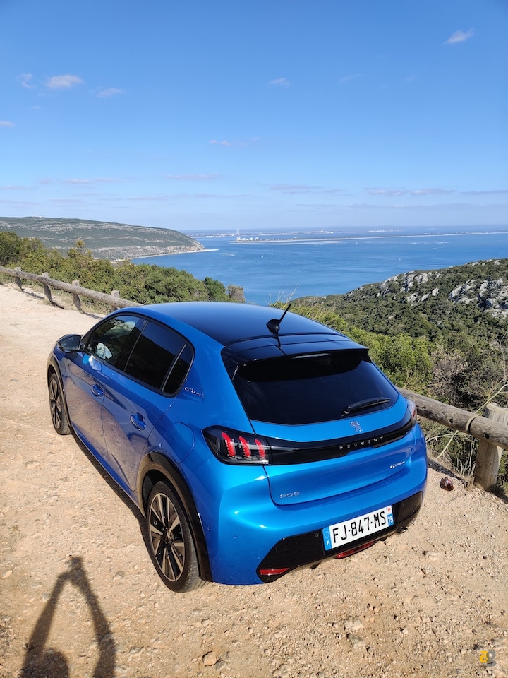 peugeot-208-elettrica-benzina-e-diesel-prova-su-strada