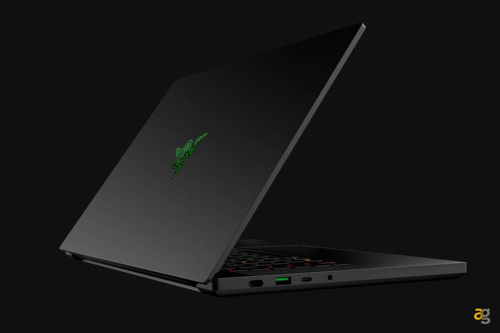 razer-balde-15-bello-potente-e-con-tastiera-ottica