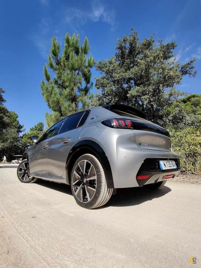 recensione-oneplus-7t-pro