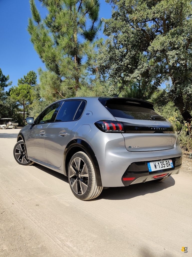 recensione-oneplus-7t-pro