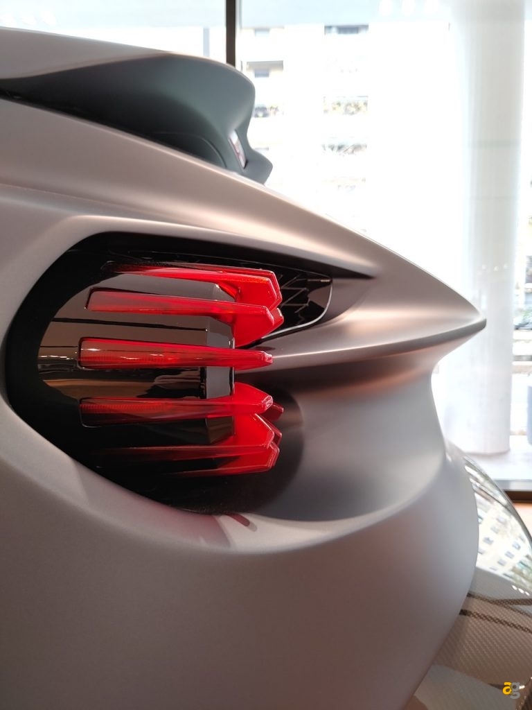 recensione-lg-g8x-thinq