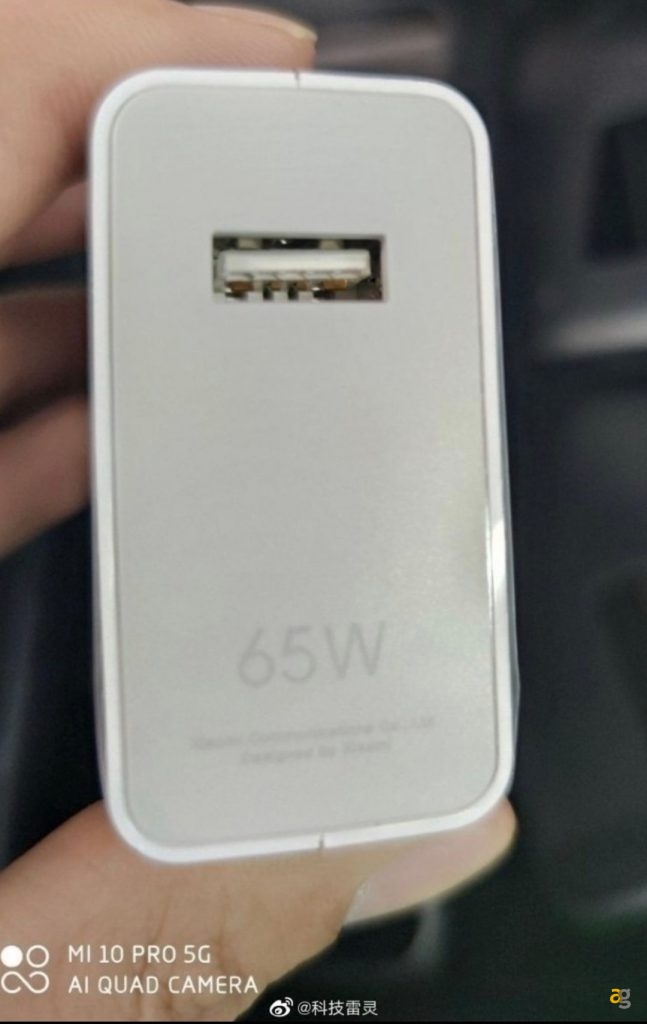 xiaomi-mi-10-pro-ecco-le-foto-reali-e-quali-potrebbero-essere-le-specifiche