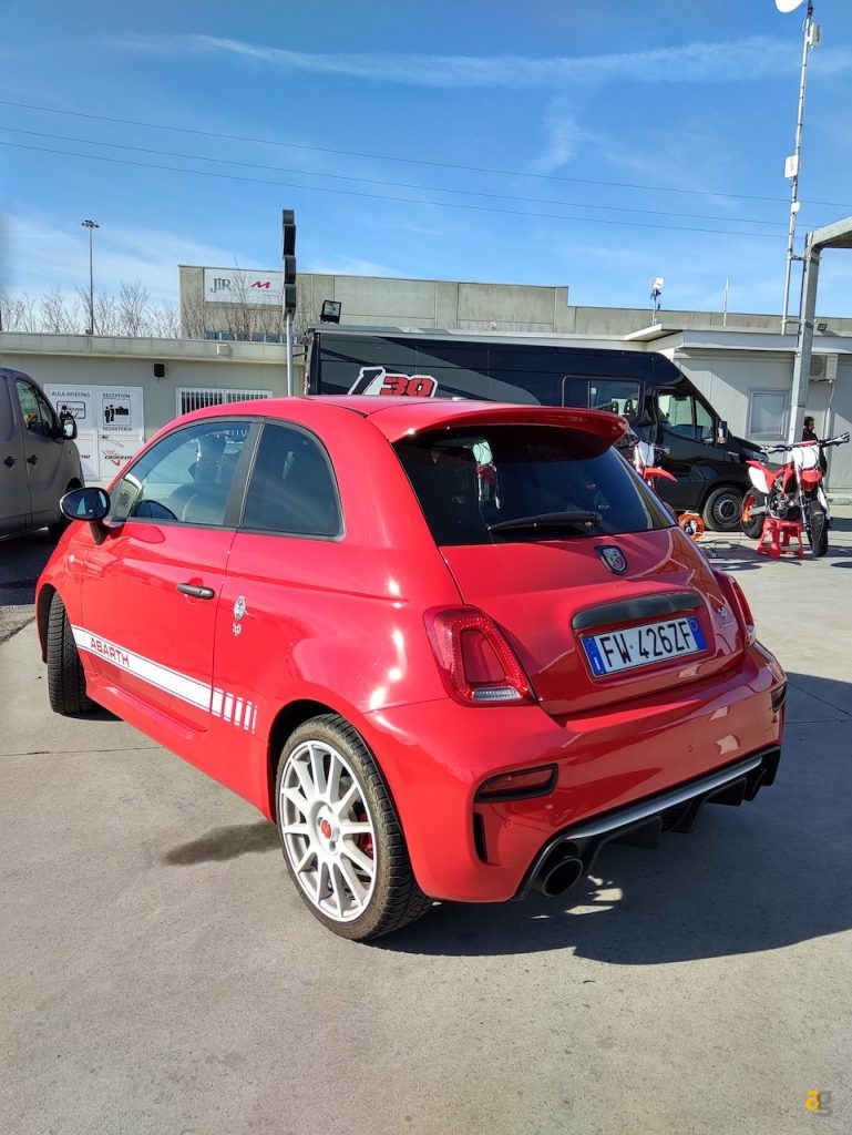 razr-motorola-display-pieghevole