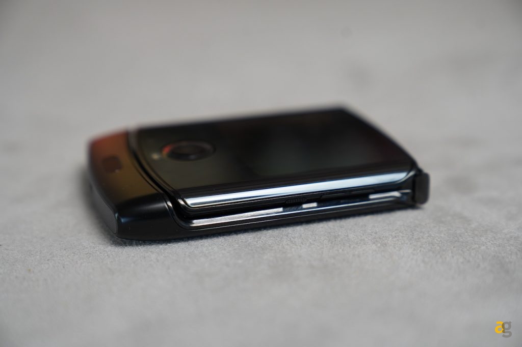 razr-motorola-display-pieghevole