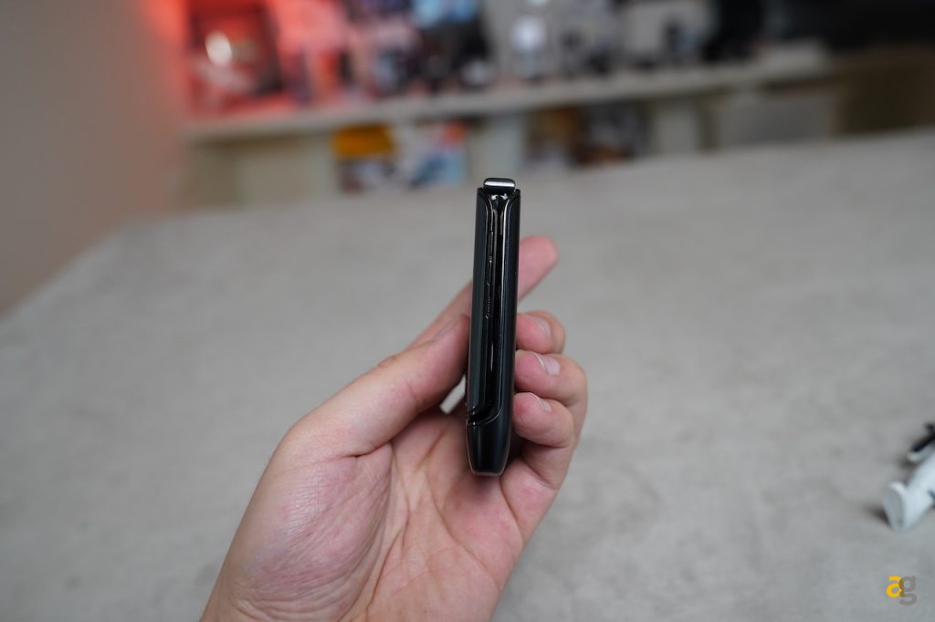 razr-motorola-display-pieghevole