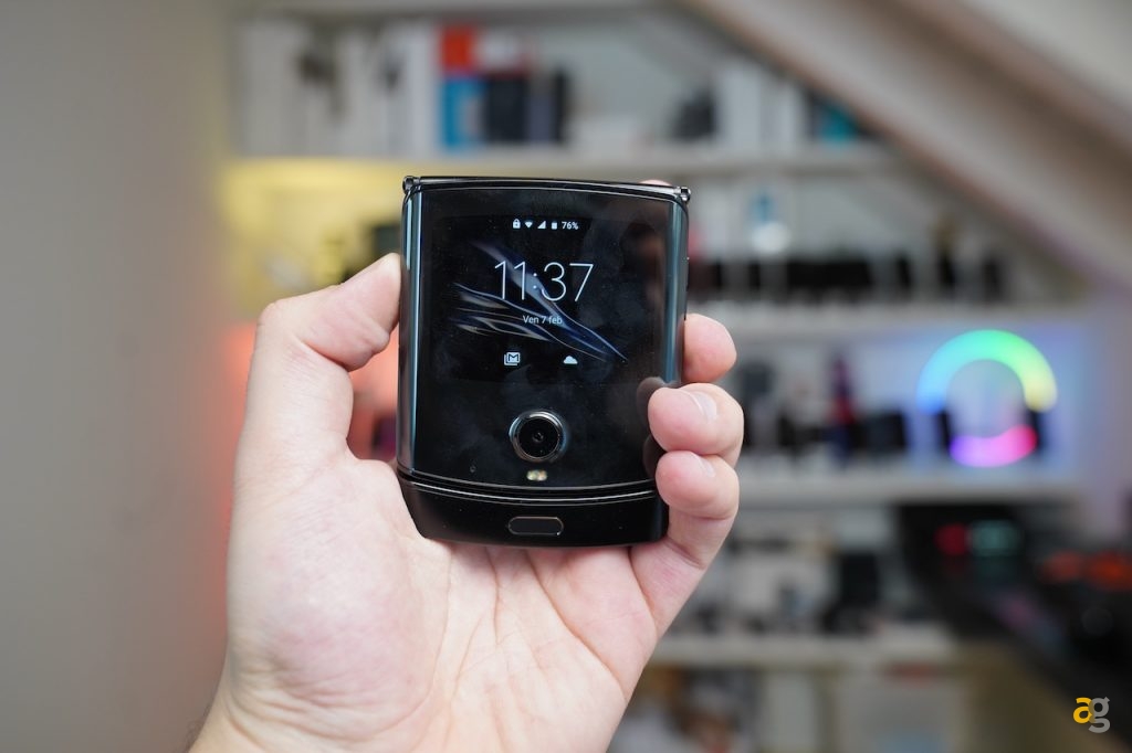 razr-motorola-display-pieghevole