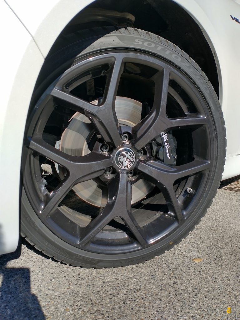 recensione-motorola-moto-g8-power