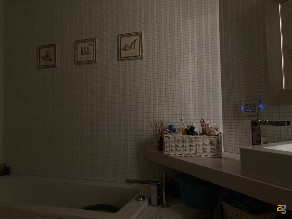 confronto-fotografico-iphone-se-8-xs-11pro-se-2020