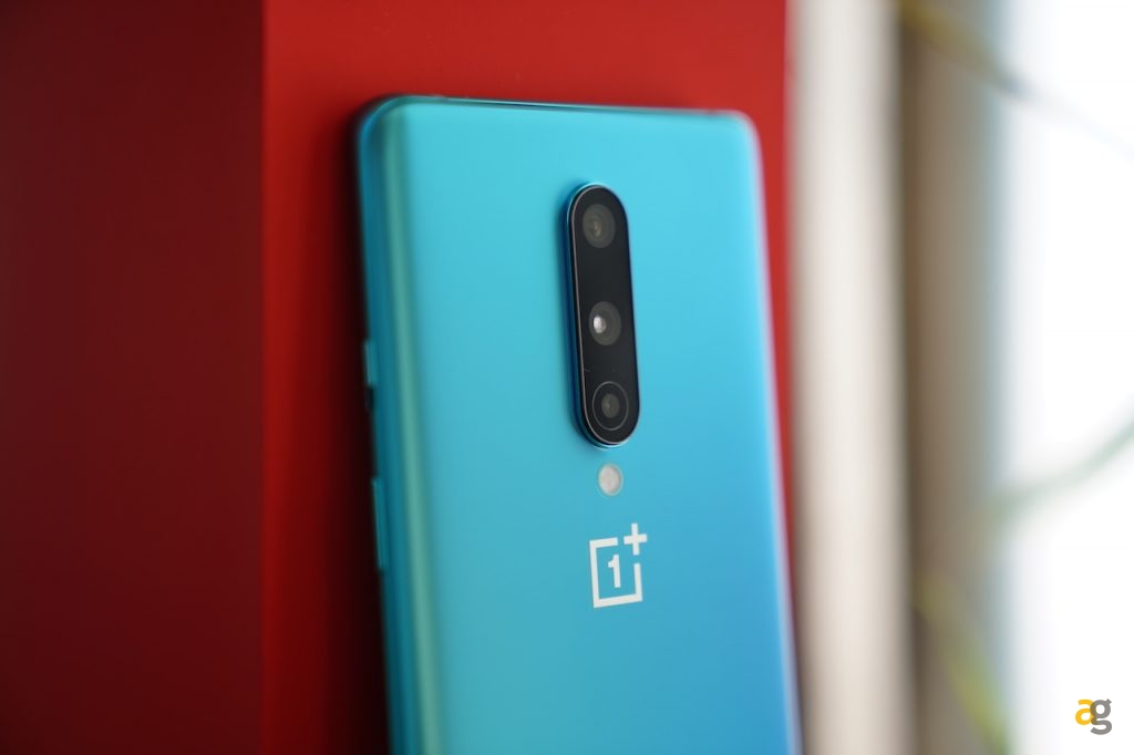 recensione-oneplus-8-vs-pro