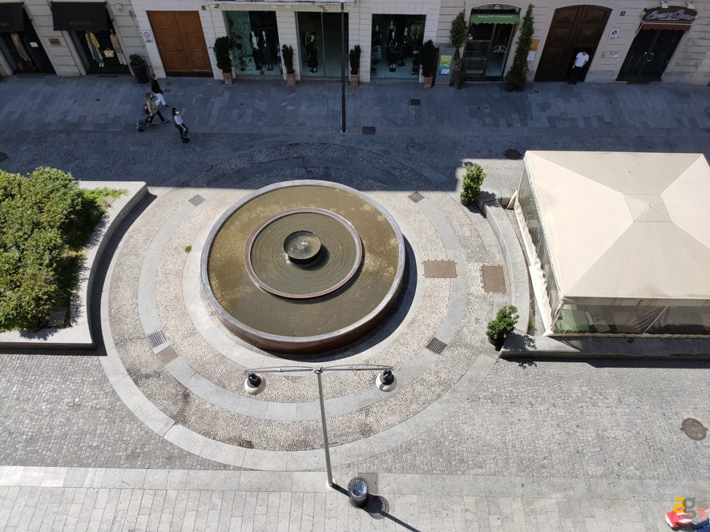 recensione-oppo-find-x2-neo