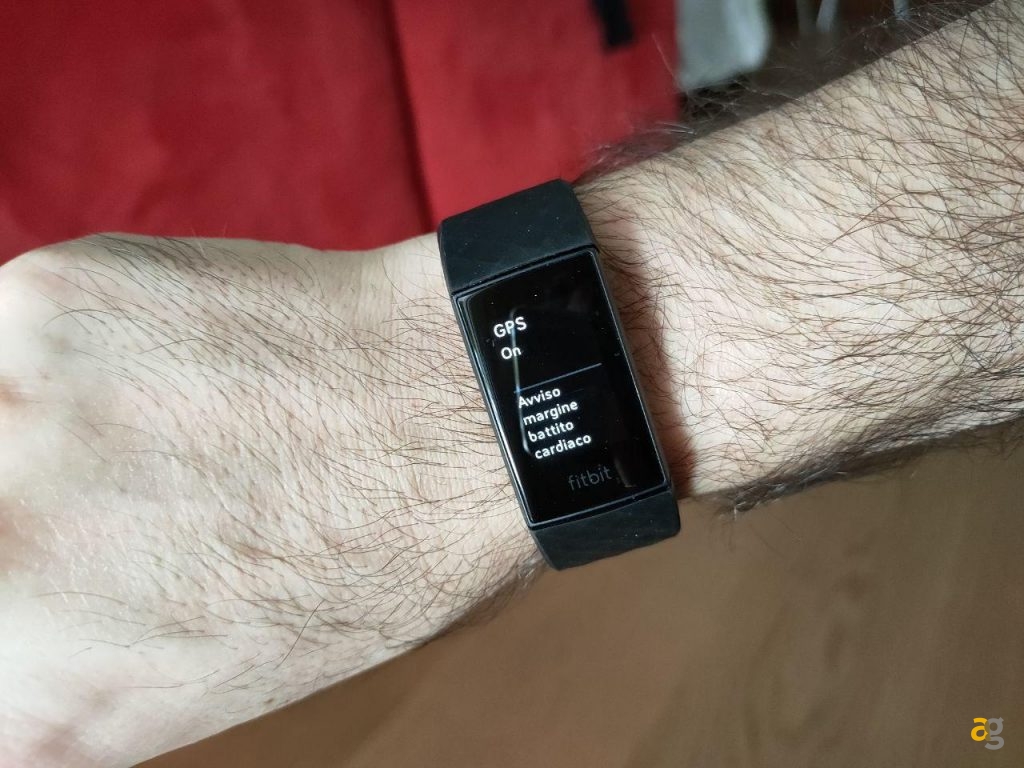 recensione-fitbit-charge-4