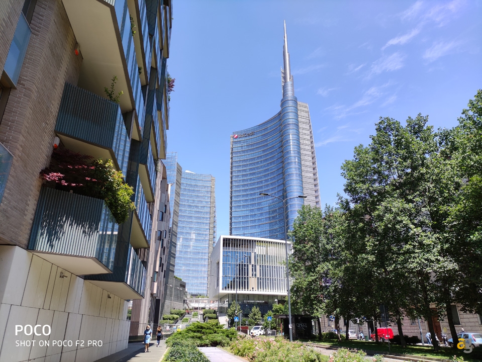 recensione-poco-f2-pro