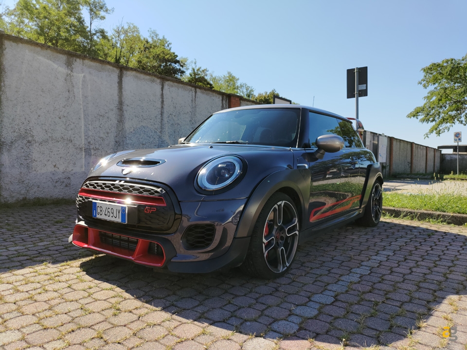 recensione-asus-rog-phone-3-strix