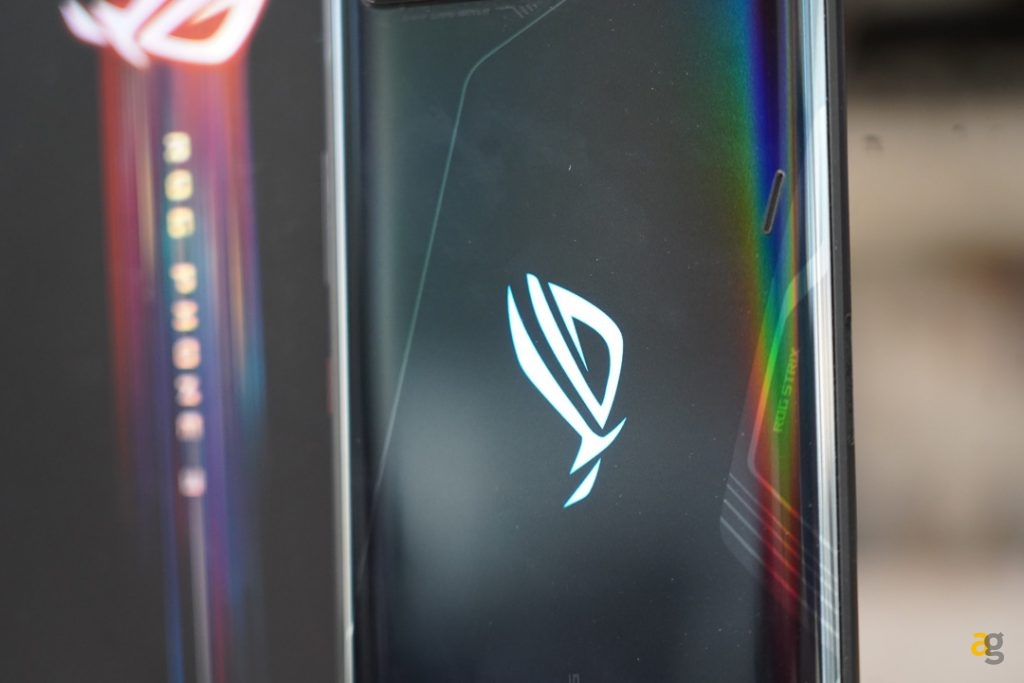 recensione-asus-rog-phone-3-strix