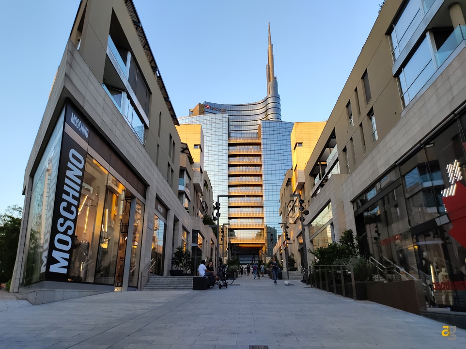 recensione-tcl-10-5g