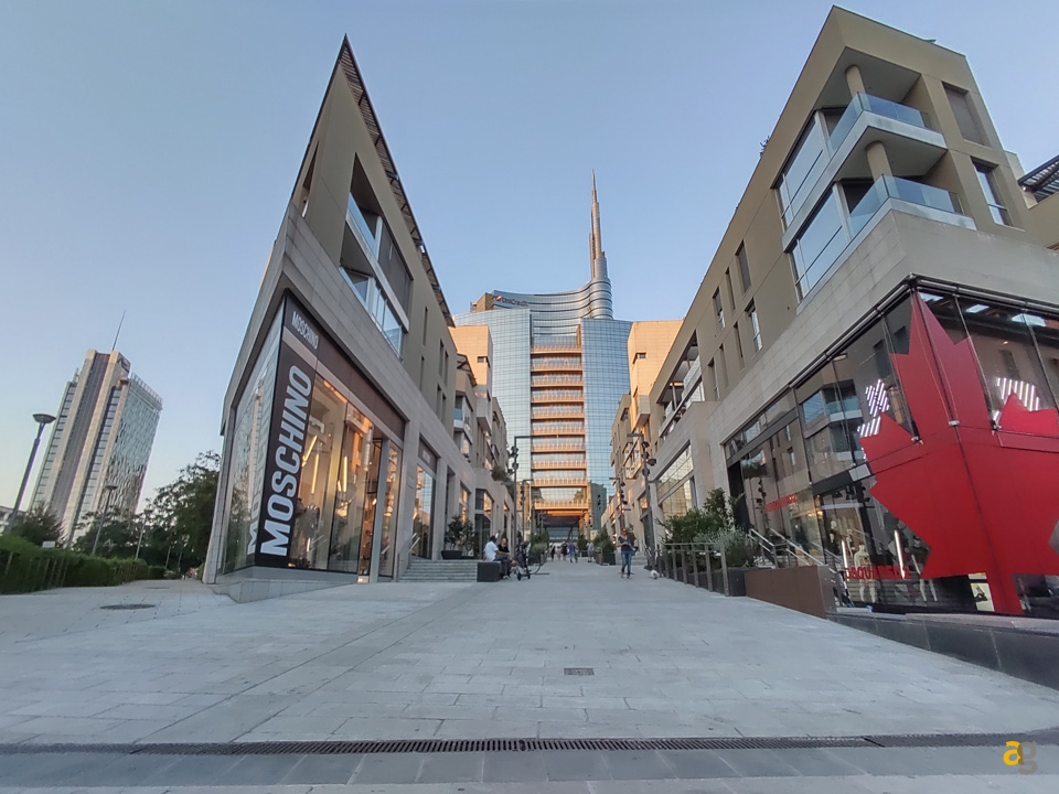 recensione-tcl-10-5g