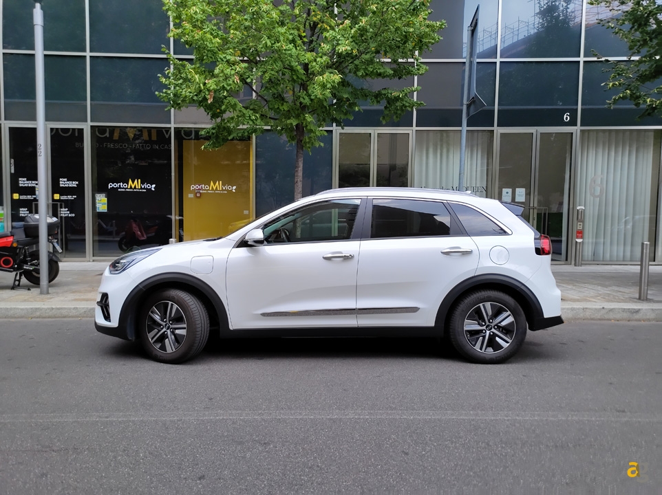 recensione-tcl-10-5g