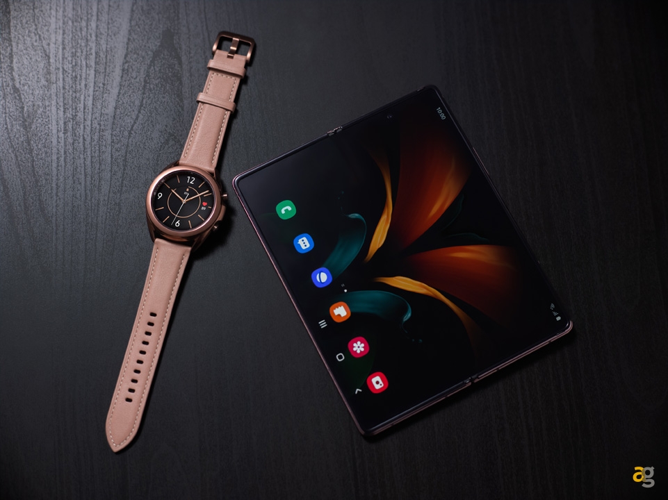 samsung-galaxy-fold-2-5g-ufficiale-caratteristiche-e-prezzi