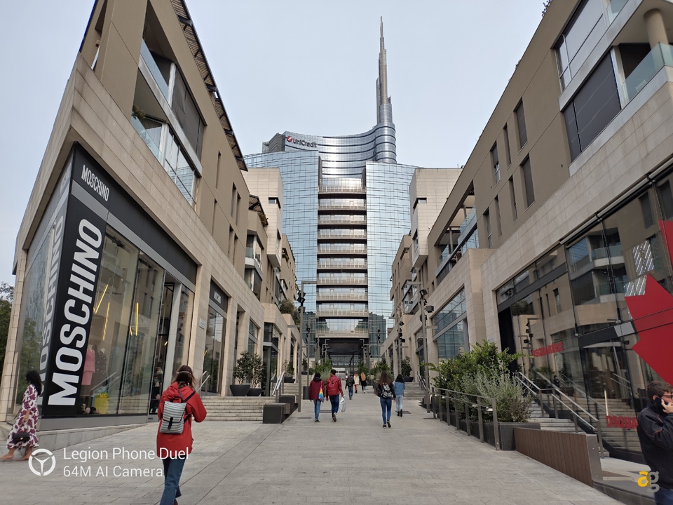 recensione-legion-phone-duel