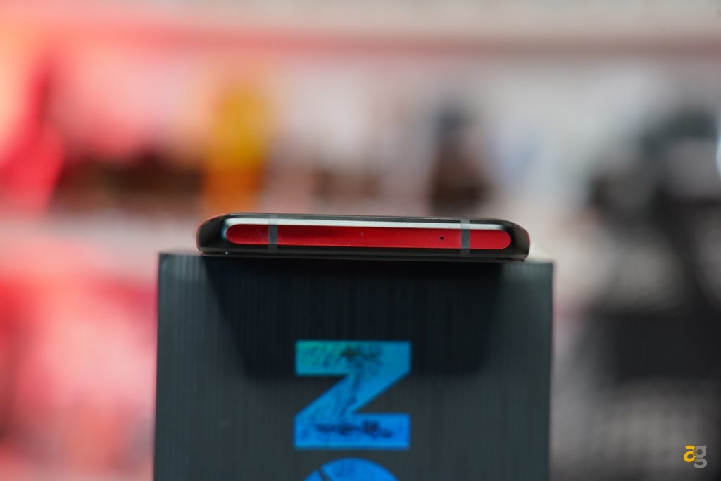 recensione-legion-phone-duel