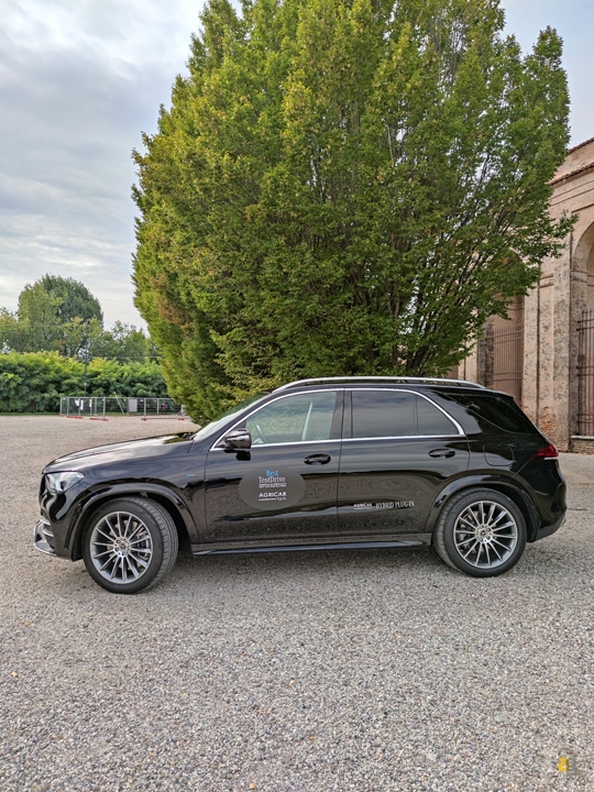 tecnologia-mercedes-gle-350de-100km-elettrici-diesel-play-mi10t-pro