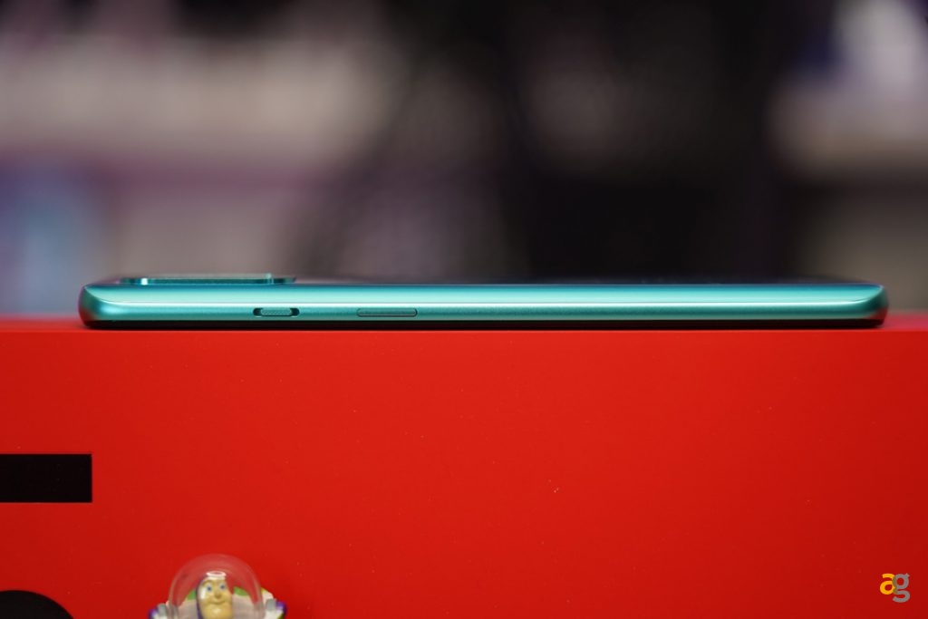 recensione-oneplus-8t