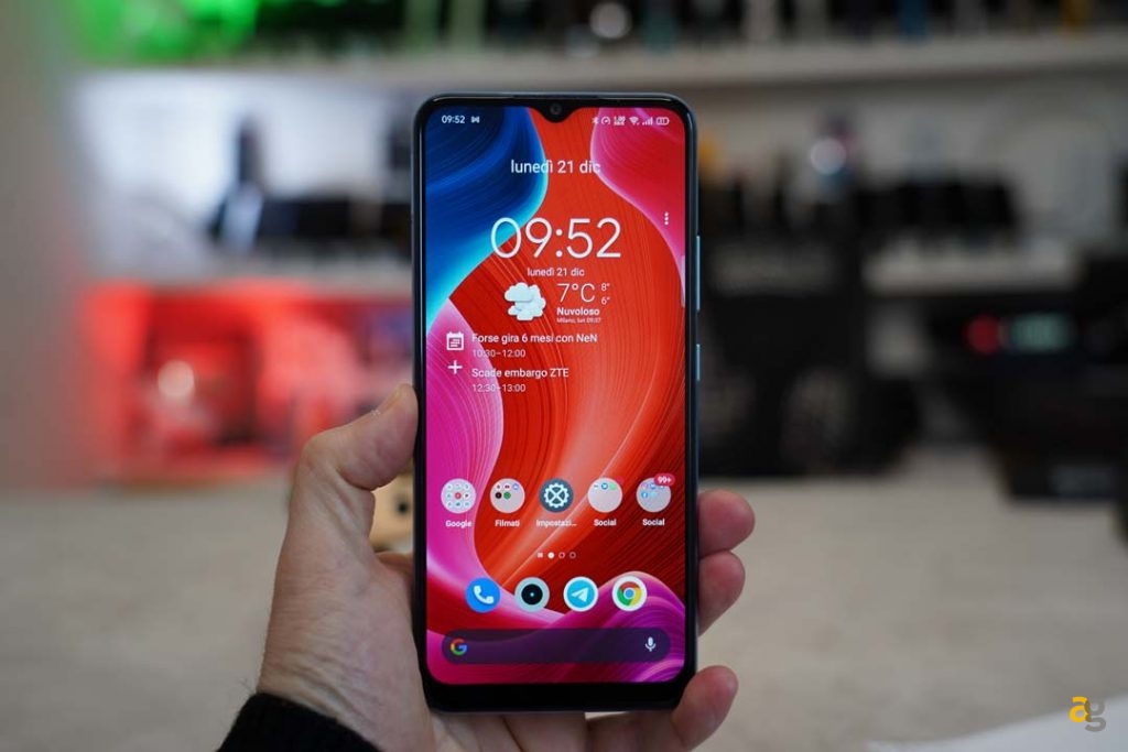 recensione-realme-7i