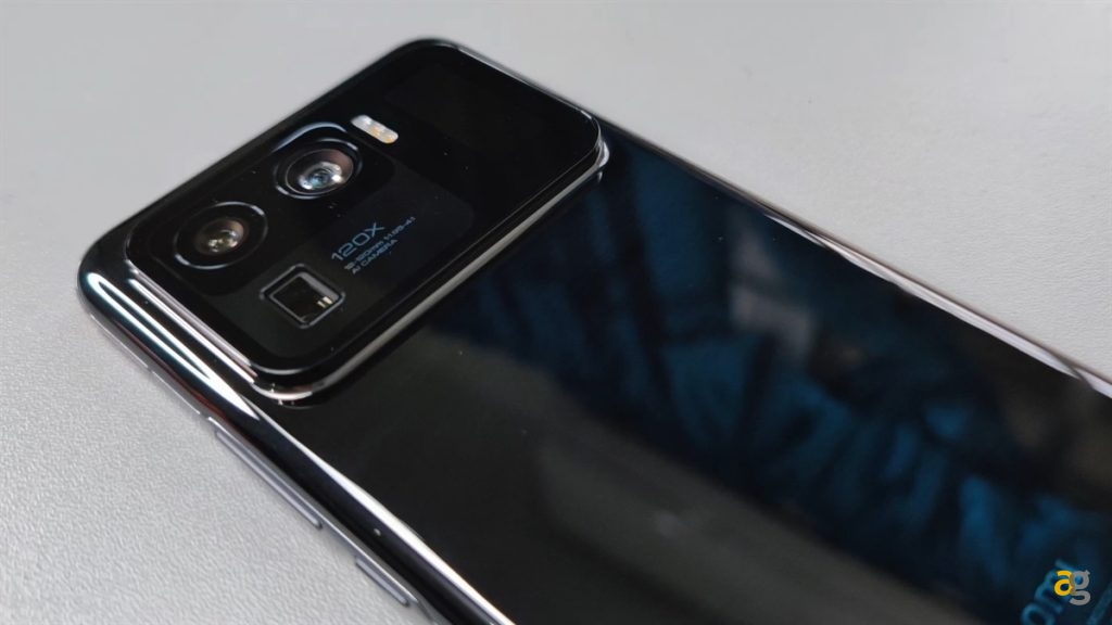 mi-11-ultra-svelato-zoom-120x-schermo-secondario-foto-video