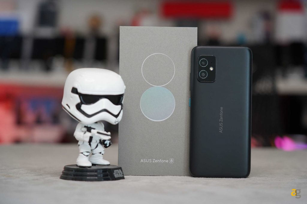 recensione-asus-zenfone-8