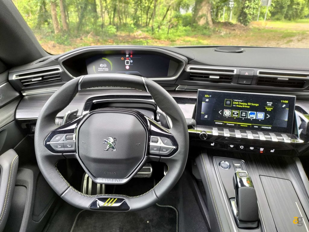 recensione-asus-zenfone-8