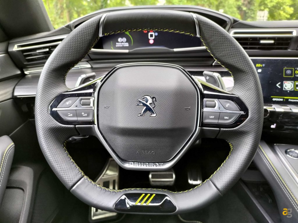 recensione-asus-zenfone-8