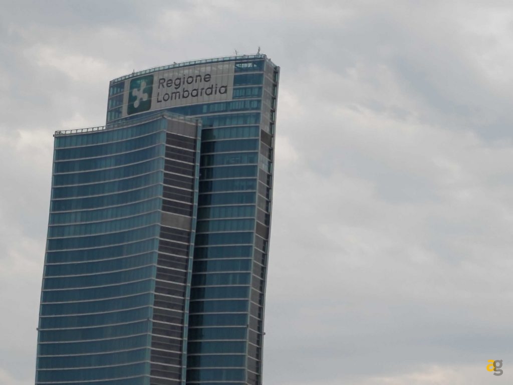 recensione-asus-zenfone-8