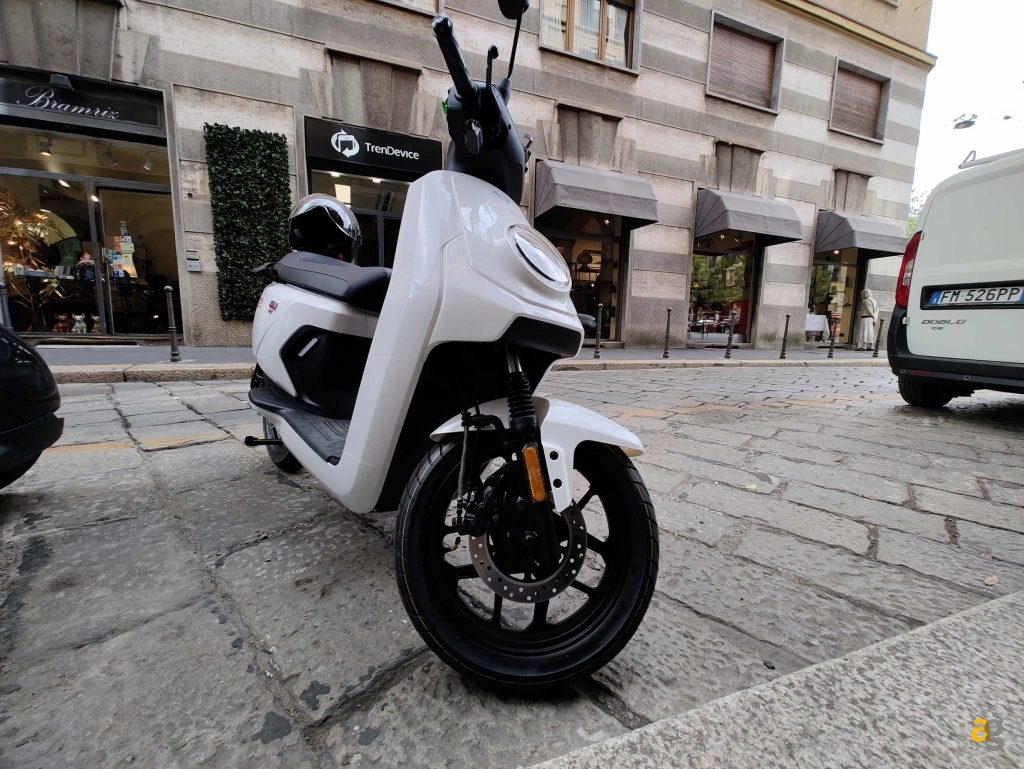 recensione-zte-axon-30-ultra-5g