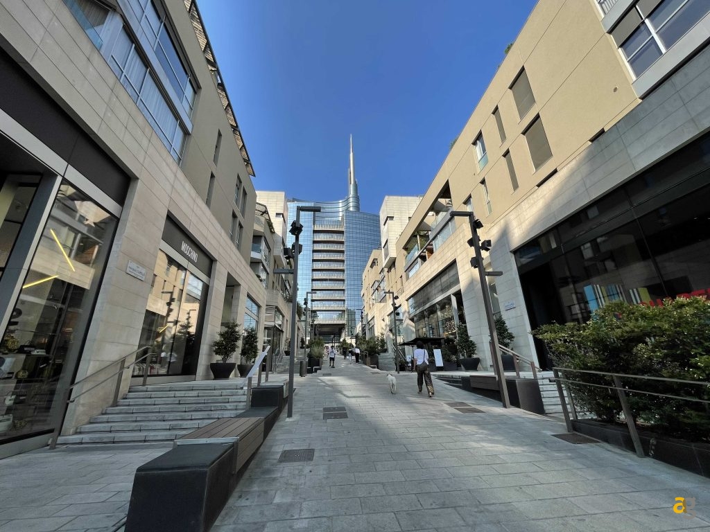 confronto-top-gamma-399-850-euro-iphone-12-galaxy-s21-poco-f3-realme-gt-mi11