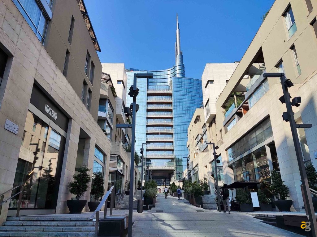 confronto-top-gamma-399-850-euro-iphone-12-galaxy-s21-poco-f3-realme-gt-mi11