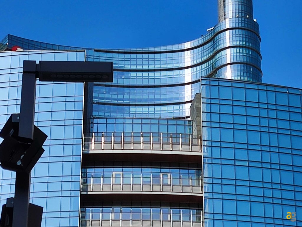 confronto-top-gamma-399-850-euro-iphone-12-galaxy-s21-poco-f3-realme-gt-mi11