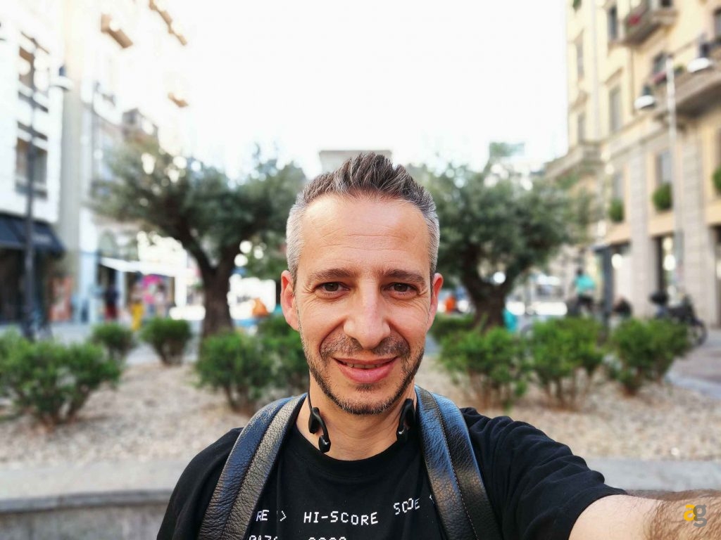 confronto-top-gamma-399-850-euro-iphone-12-galaxy-s21-poco-f3-realme-gt-mi11