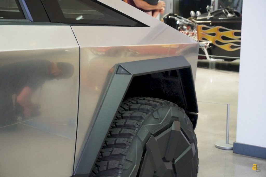 samsung-sensore-immagine-auto-accordo-tesla