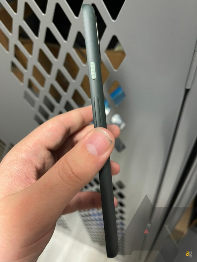 google-pixel-5a-5g-presentazione-domani-leak-specifiche