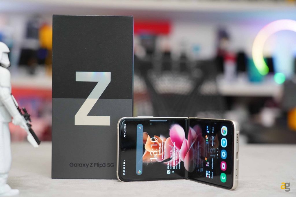 recensione-galaxy-z-flip-3-5g