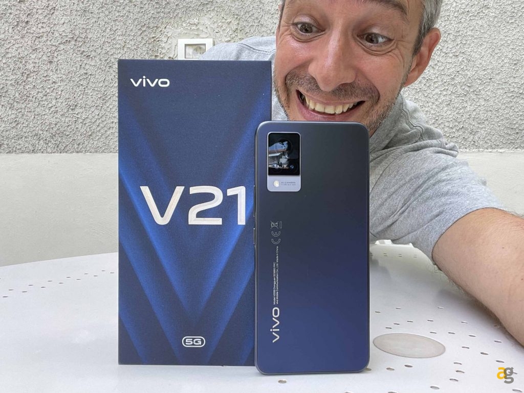 recensione-vivo-v21-5g