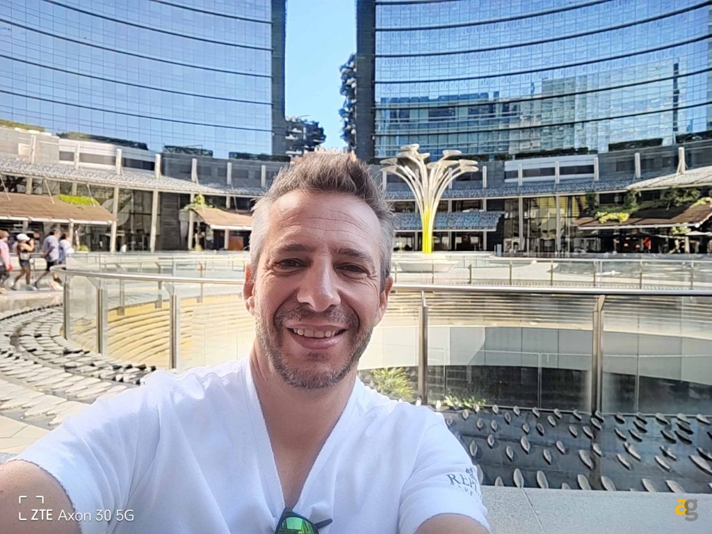 recensione-zte-axon-30