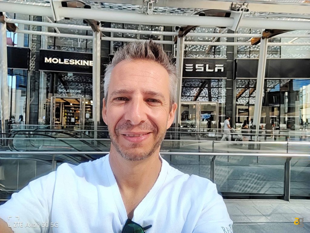 recensione-zte-axon-30