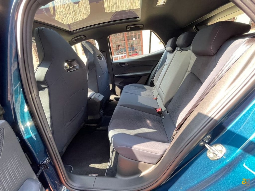 anteprima-cupra-born-elettrica