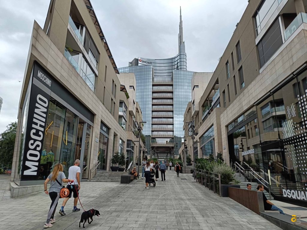 migliori-smartphone-299-499-euro-realme-gt-me-galaxy-a52s-xiaomi-mi11-lite-nord-2-oppo-reno-6