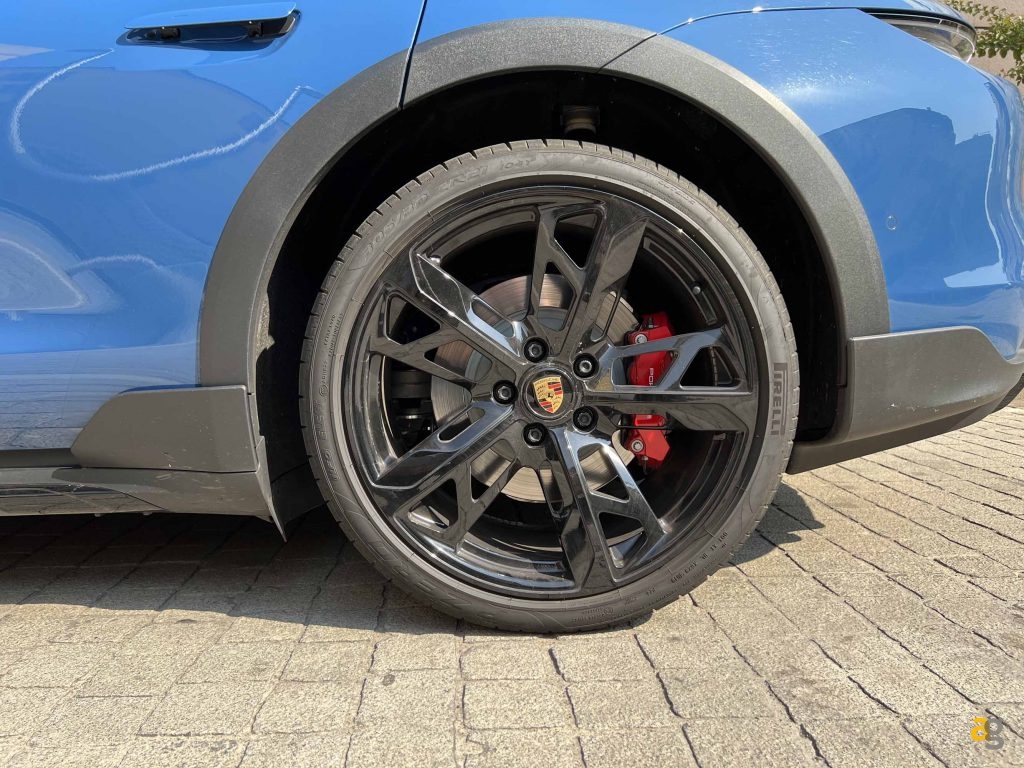 porsche-taycan-cross-turismo-test-drive