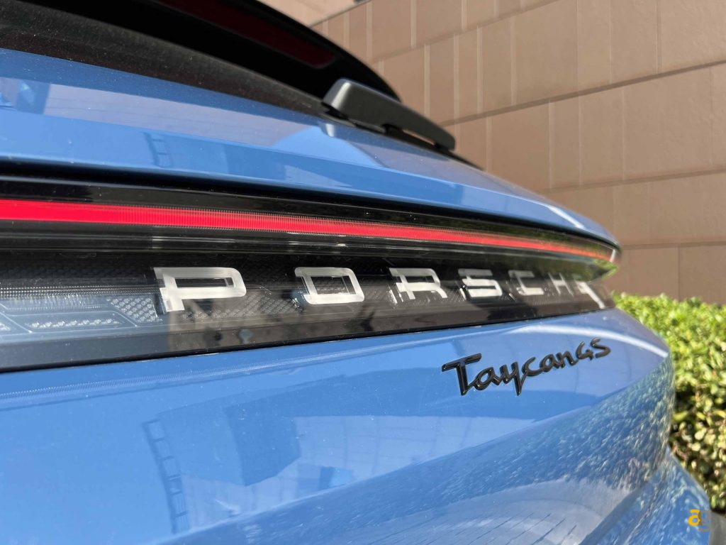 porsche-taycan-cross-turismo-test-drive
