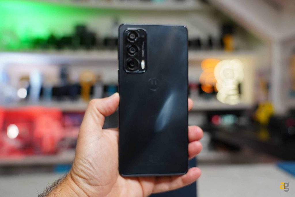 recensione-motorola-edge-20