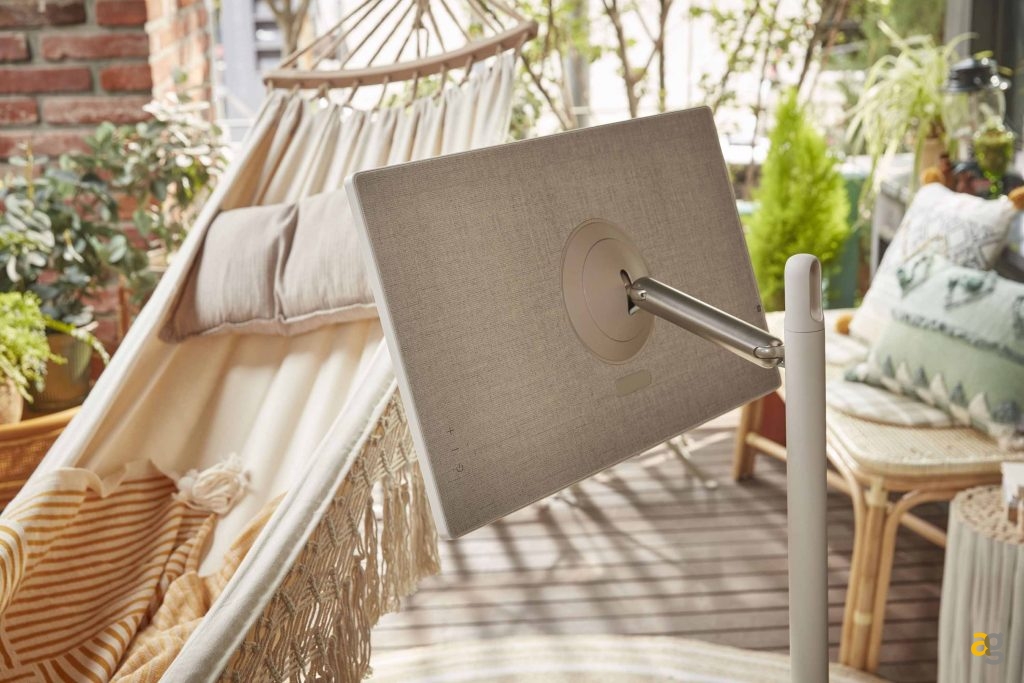 tv-batteria-lg-oled-tessuto